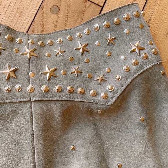 SOLD Understated Leather Paris Chaps Skirt Women's Small Fringe Stars Studded - Picture 8 of 16